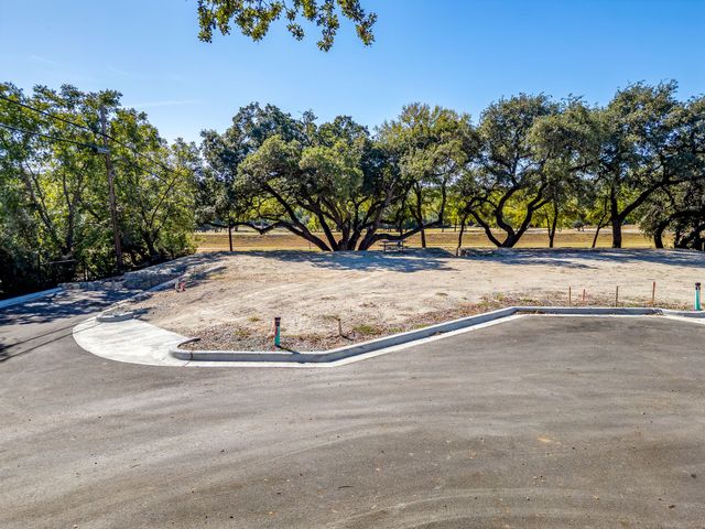 628 Athenia Drive, Fort Worth, TX 76114