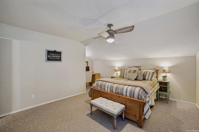 106 Coopers Hawk, San Antonio, TX 78253