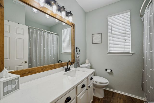 106 Coopers Hawk, San Antonio, TX 78253