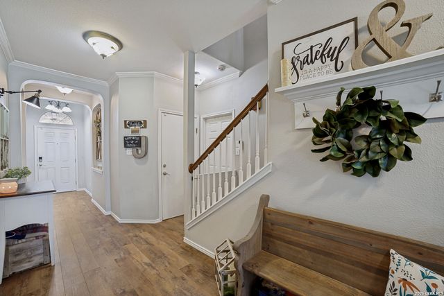 106 Coopers Hawk, San Antonio, TX 78253