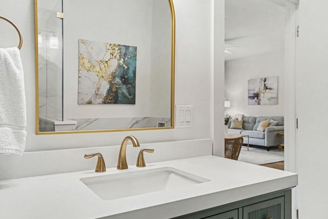 870 Inman Village Parkway NE 424, Atlanta, GA 30307