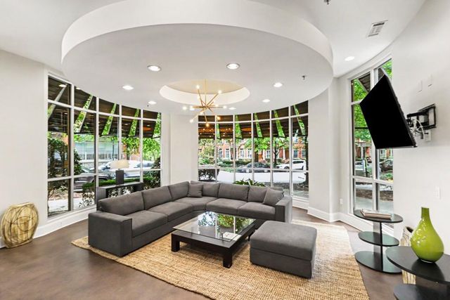 870 Inman Village Parkway NE 424, Atlanta, GA 30307