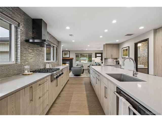 3135 S Gilpin St, Englewood, CO 80113