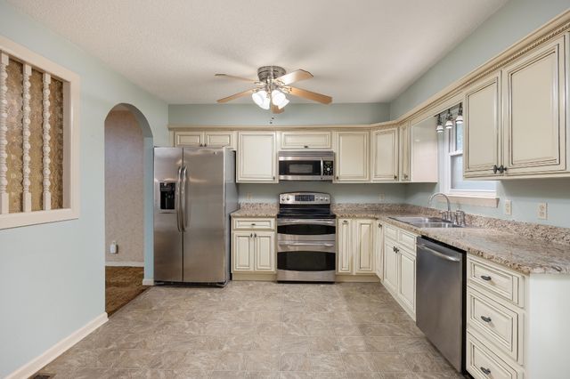 6432 Mill Stream Drive, Harrison, TN 37341