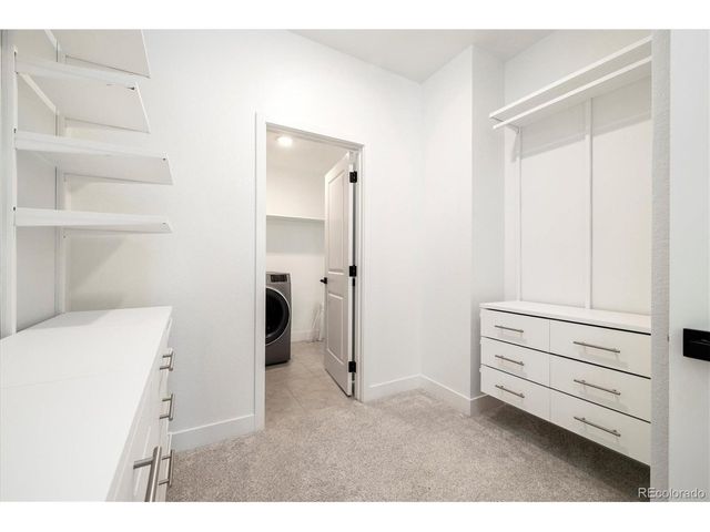 21416 E 61st Dr, Aurora, CO 80019