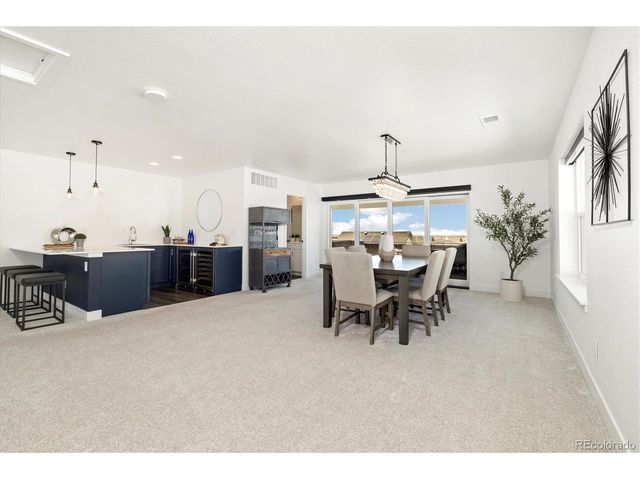 21416 E 61st Dr, Aurora, CO 80019