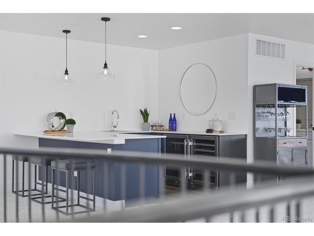 21416 E 61st Dr, Aurora, CO 80019