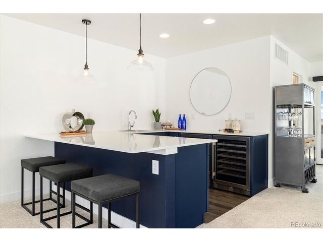 21416 E 61st Dr, Aurora, CO 80019