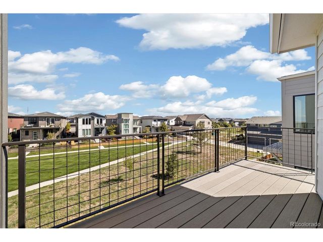 21416 E 61st Dr, Aurora, CO 80019