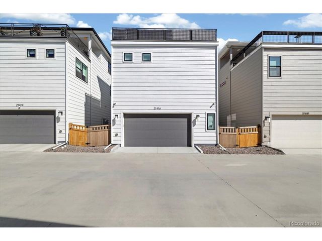 21416 E 61st Dr, Aurora, CO 80019