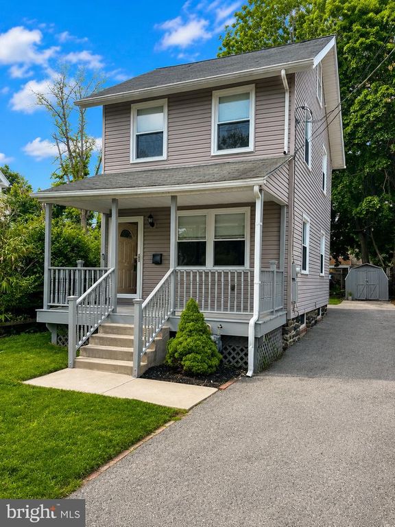 713 MILLER ST, Bryn Mawr, PA 19010