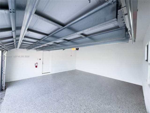 5577 Saint Armands Way, Westlake, FL 33470