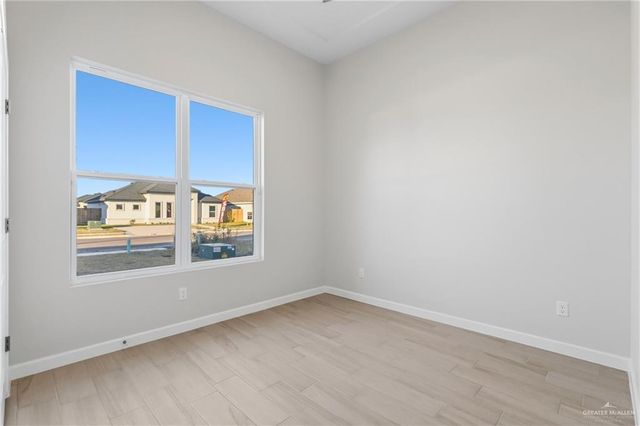 1116 E Evergreen Avenue, San Juan, TX 78589