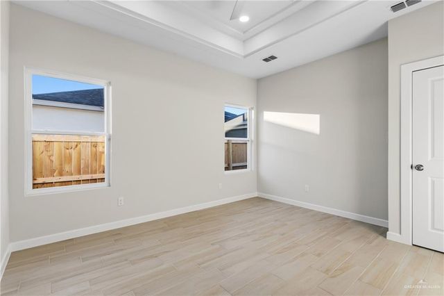 1116 E Evergreen Avenue, San Juan, TX 78589