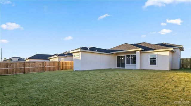 1116 E Evergreen Avenue, San Juan, TX 78589