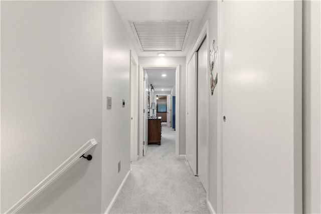 6817 Lakeshore Drive, Raytown, MO 64133