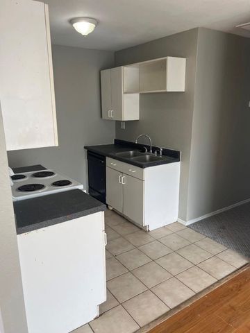 305 Casie Court, Denton, TX 76207