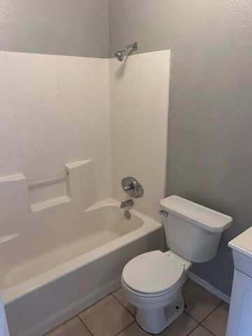 305 Casie Court, Denton, TX 76207