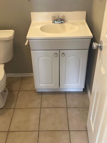 305 Casie Court, Denton, TX 76207