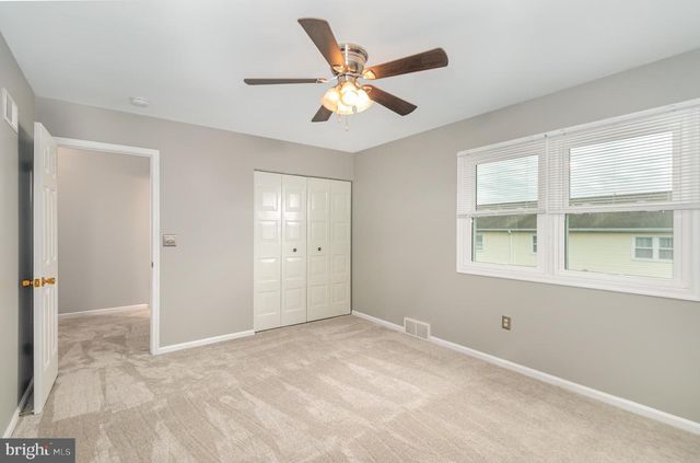 501 ALLENVIEW DR, Mechanicsburg, PA 17055