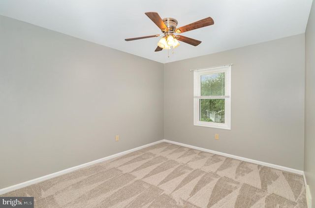 501 ALLENVIEW DR, Mechanicsburg, PA 17055