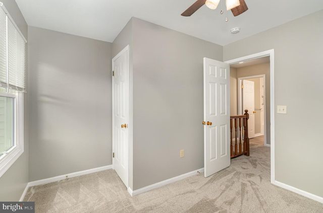 501 ALLENVIEW DR, Mechanicsburg, PA 17055