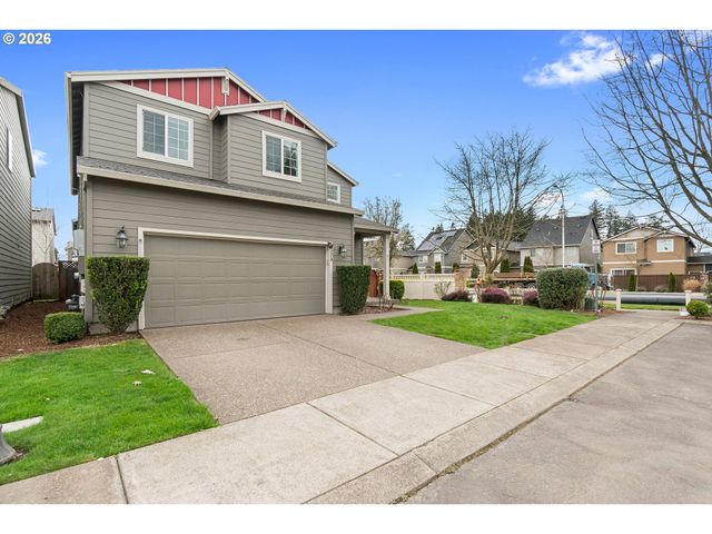4220 Se ROSE PETAL Pl, Hillsboro, OR 97123
