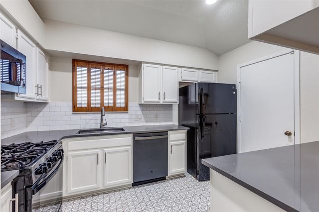 900 Angleton CV, Austin, TX 78748