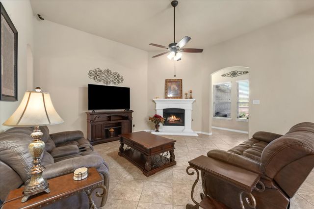 1296 Crescent Cove Drive, Rockwall, TX 75087