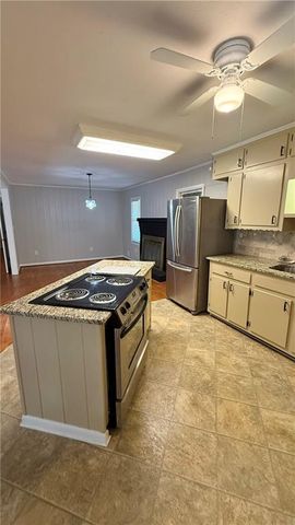 115 Timberland Street, Woodstock, GA 30188