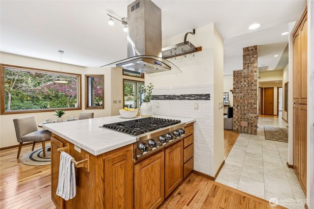 20 Shorecrest Court, Port Townsend, WA 98368
