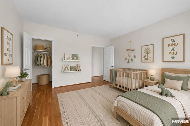 2110 City Place 2110, Edgewater, NJ 07020