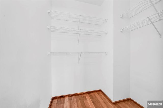 2110 City Place 2110, Edgewater, NJ 07020