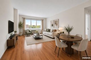 2110 City Place 2110, Edgewater, NJ 07020