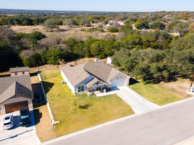 1610 Badger Lane, Lampasas, TX 76550