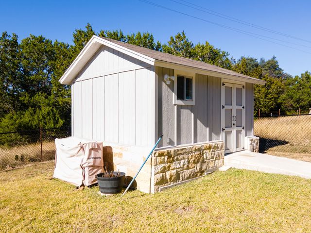 1610 Badger Lane, Lampasas, TX 76550