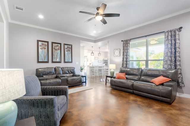 1610 Badger Lane, Lampasas, TX 76550