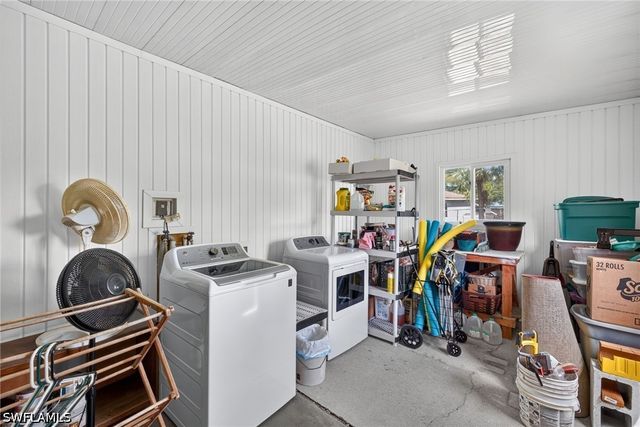 10451 Wales LOOP, Bonita Springs, FL 34135