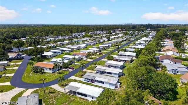 10451 Wales LOOP, Bonita Springs, FL 34135