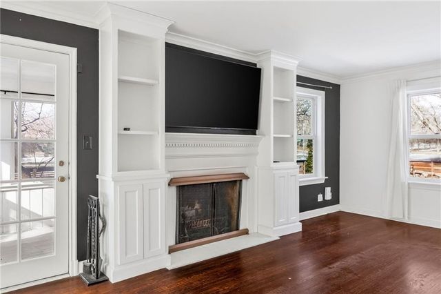 1124 W 77TH Street, Kansas City, MO 64114