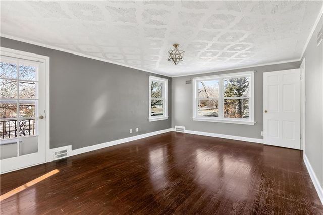 1124 W 77TH Street, Kansas City, MO 64114