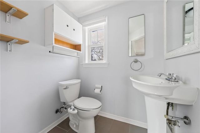 1124 W 77TH Street, Kansas City, MO 64114