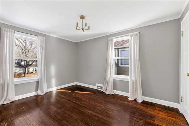 1124 W 77TH Street, Kansas City, MO 64114