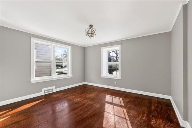 1124 W 77TH Street, Kansas City, MO 64114