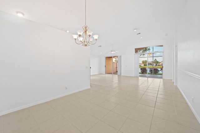 5327 Wycombe Avenue, Boynton Beach, FL 33437