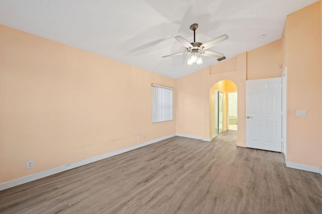 5327 Wycombe Avenue, Boynton Beach, FL 33437