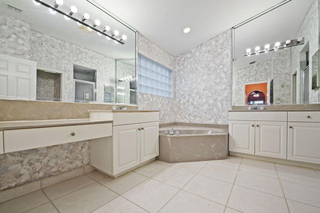 5327 Wycombe Avenue, Boynton Beach, FL 33437