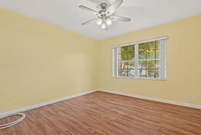 5327 Wycombe Avenue, Boynton Beach, FL 33437