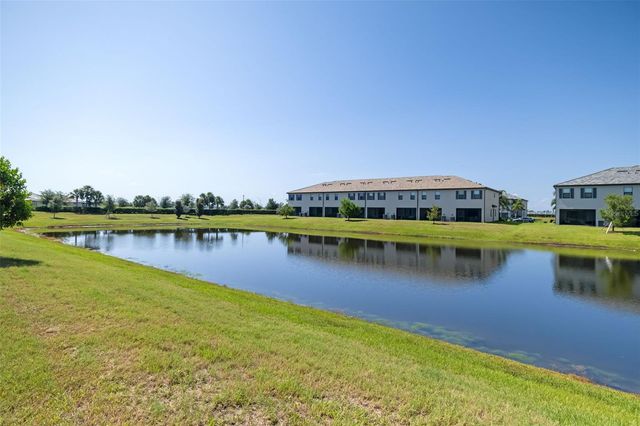 15210 SUNNY DAY DRIVE, Bradenton, FL 34211