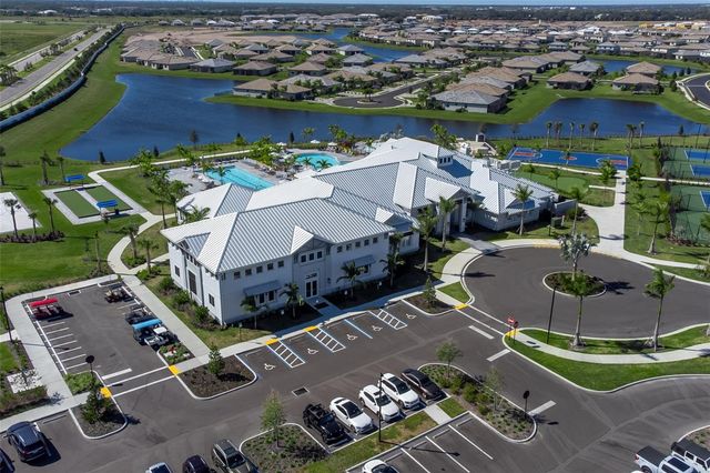 15210 SUNNY DAY DRIVE, Bradenton, FL 34211
